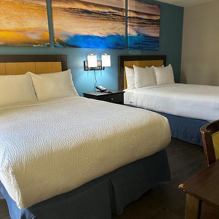 Days Inn & Suites By Wyndham Tampa - Ybor City Buitenkant foto